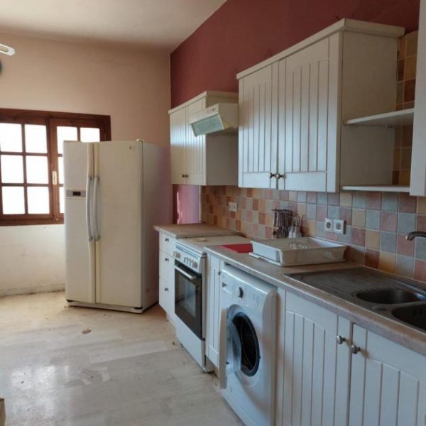 Petras Nordostkreta, Petras: Schönes 2-stöckiges Haus in unmittelbarer Meeresnähe zu verkaufen Haus kaufen